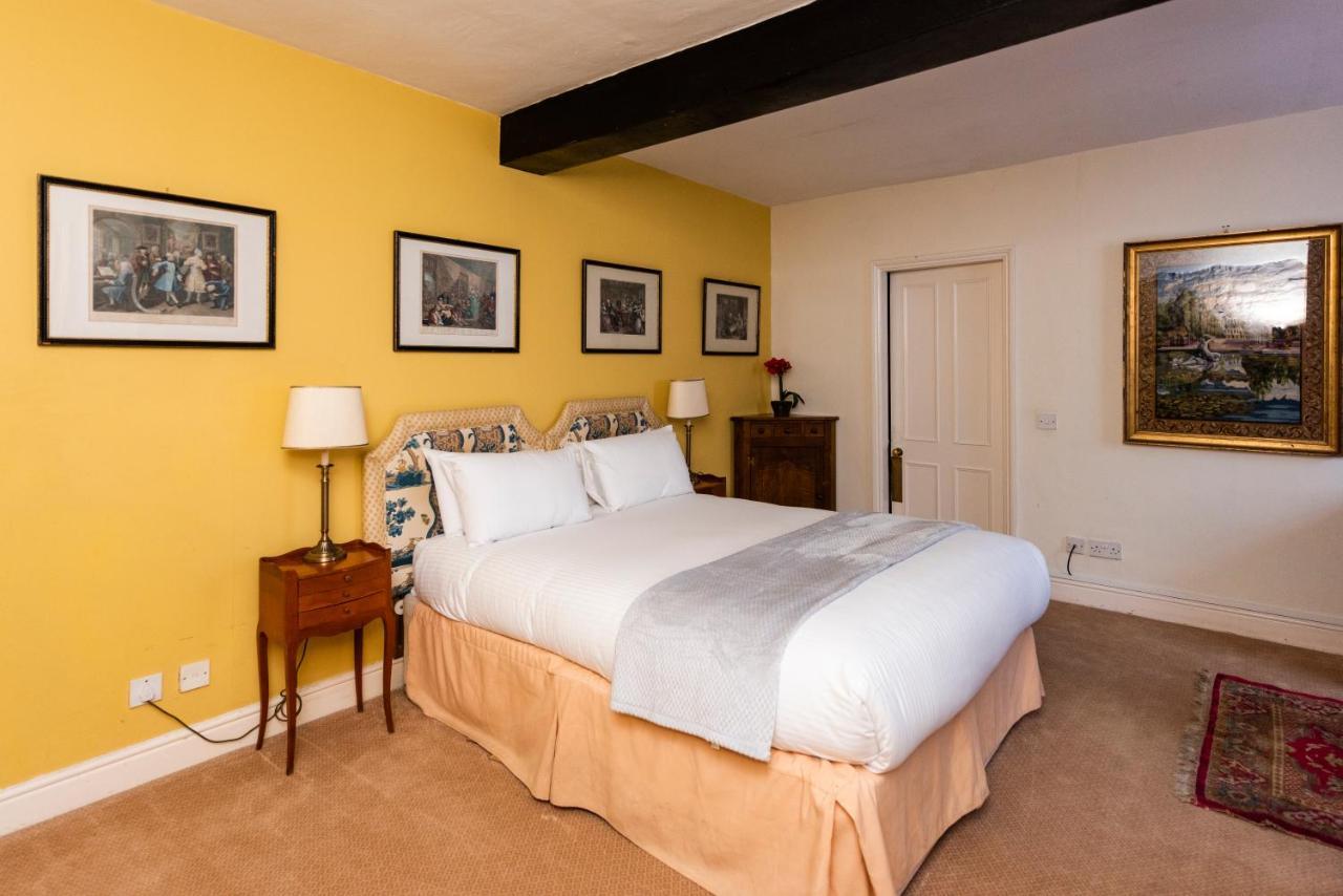 The George Hotel 3*