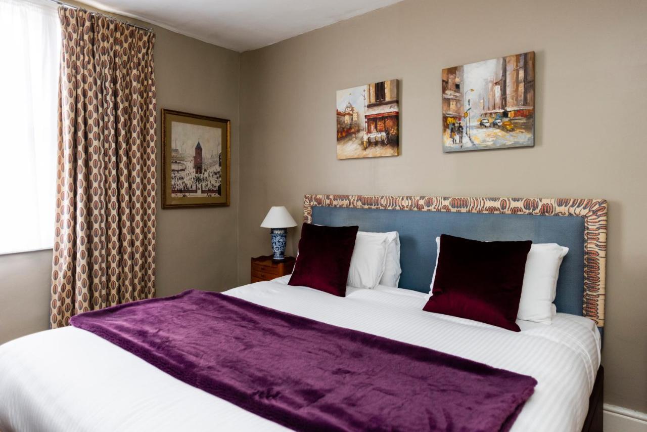 Hotel The George
